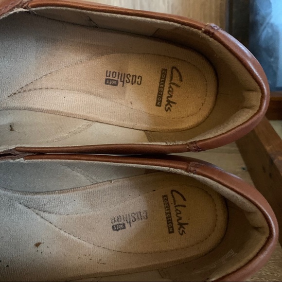 Clarks cushion leather loafer super comfy size 11 - Picture 8 of 10
